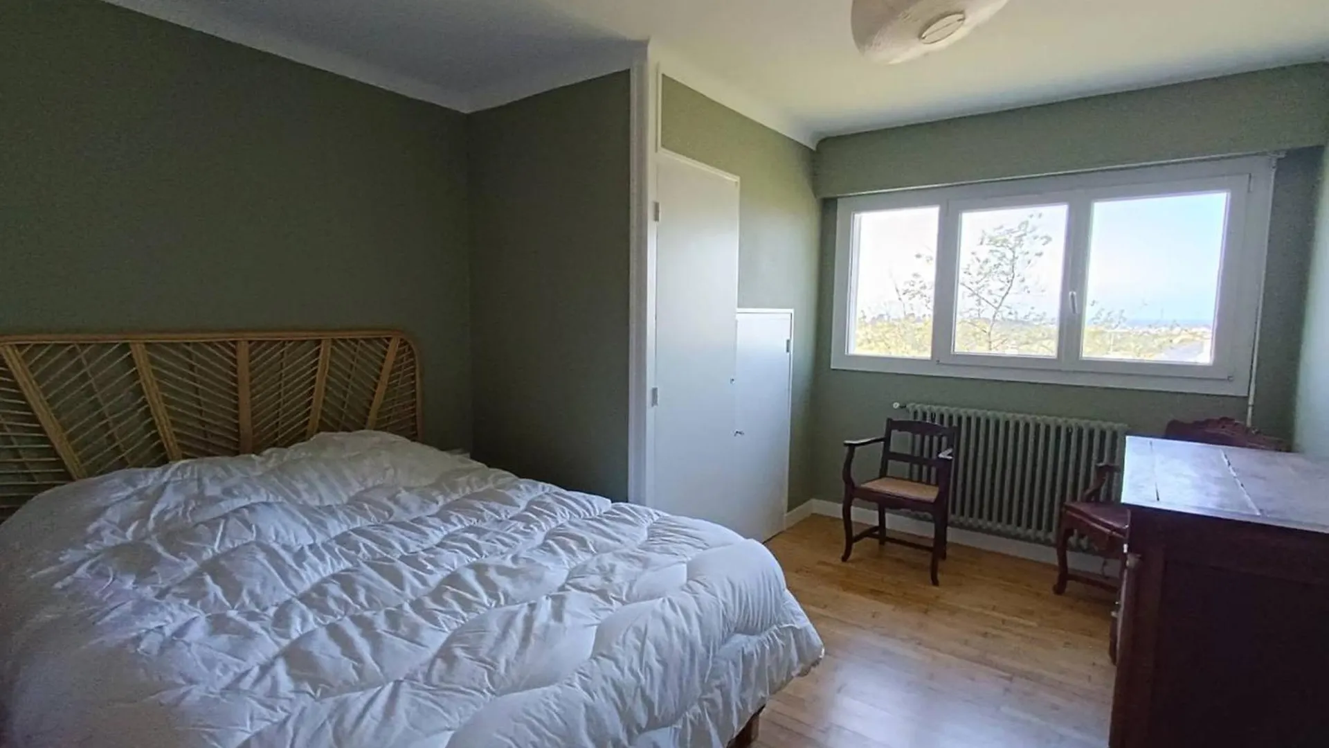 Maison A Perros-Guirec Avec Jardin, Terrasse, Parking Et Animaux Acceptes - Fr-1-368-427